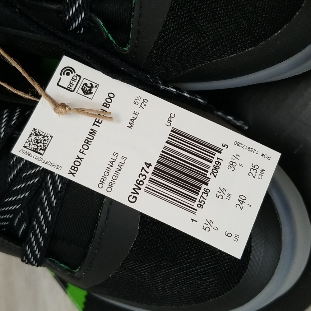 ADIDAS XBOX FORUM TECH BOOST X CORE BLACK & CUSTOMIZED - Picture 6 of 9